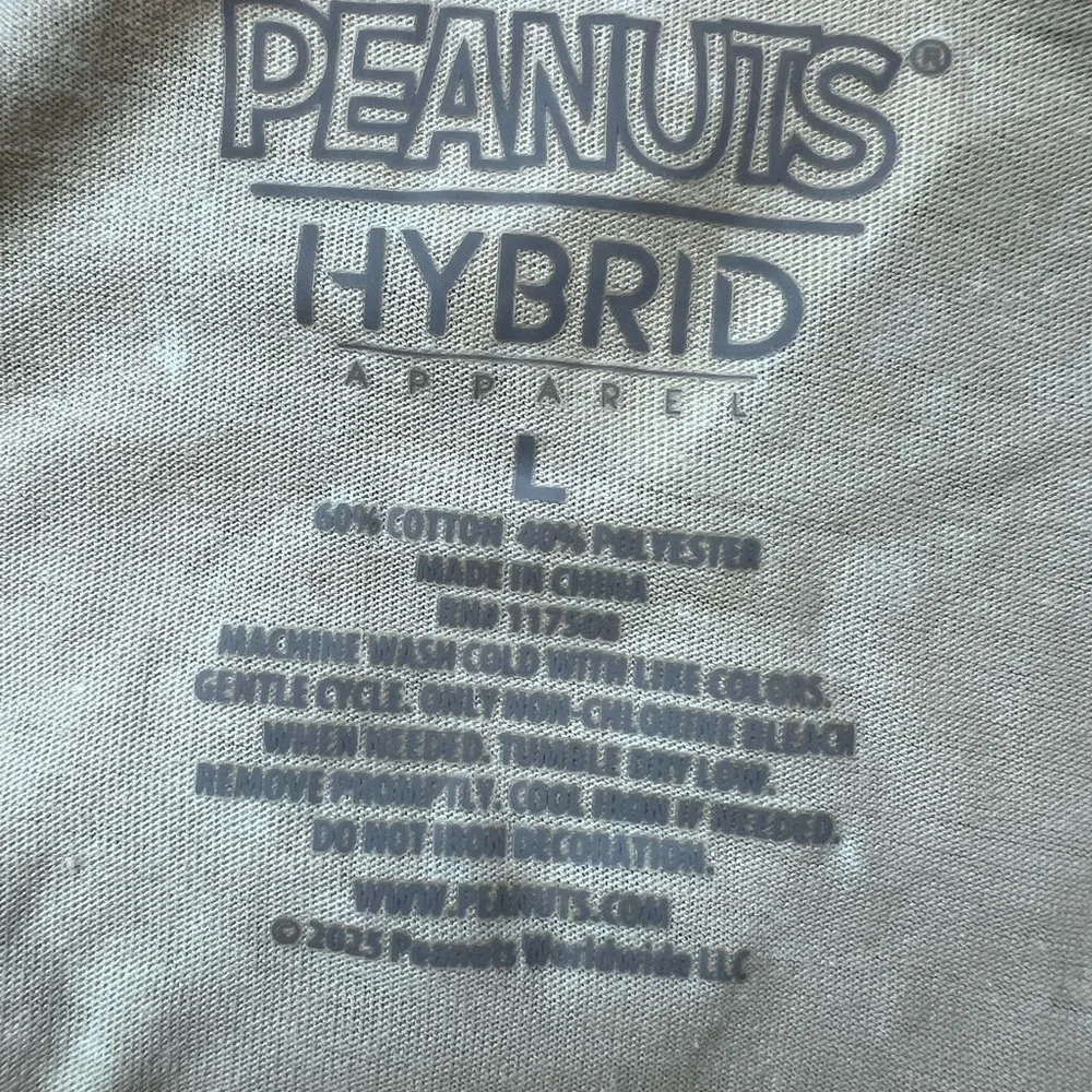 PEANUTS Hybrid Apparel Gray Graphic Tee - Picture 4 of 5
